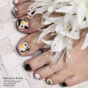 らしさをアピール♡この夏はブラックネイルで差をつけよう！ -