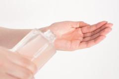 乾燥が気になるインナードライ肌さん注目|夏のカサつく肌を潤い&ツヤで保つ化粧水・乳