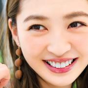 上西星来さんが休日を満喫♪ 女らしさも計算した最旬オレンジメイク |