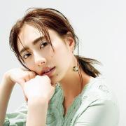 夏のくずれないベースメイク｜人気H＆M直伝の“固める”ベースメイクとは？ |