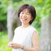 産後の骨盤矯正・ケアのやり方をプロが伝授！骨盤ベルトはいつまでつける？正しい知識を