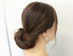 ギブソンタックのやり方や崩れないコツを解説！実は簡単な大人の万能アレンジです♪ |