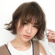 可愛くて色っぽい、外ハネ仕上げの「ミニボブ」でおしゃれ顔に |