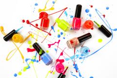 知的なのに女っぽい♡オフィス対応のバイカラーネイル8選 -