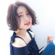 痩せなくても大丈夫♡丸顔さんがほっそり見える小顔ヘアスタイルはこれ！ -