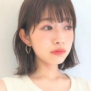 ナチュラル＆ムーディが今っぽい！ 大人おしゃれなソフトスウィングボブ |
