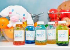 原宿「シナモロールお空のドリンクスタンド」お披露目、シナモン店長との会話で中身が変