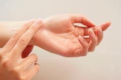 外出中に使えるアロマ♡セラピーレンジ「パルスポイント」を香水代わりに -