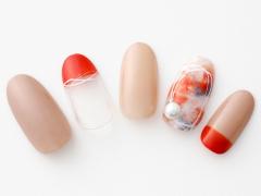 【365日ネイル】夏の終わりを艶やに…オレンジで華やぐベージュネイル |