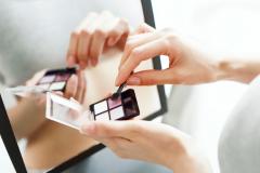 メイクしたてを夜までキープ♡今さら聞けない！化粧直しのキホンのキ -