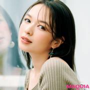 頰に赤みで魅力倍増！ 好印象を与える「赤みメイク」のポイントを伝授 |