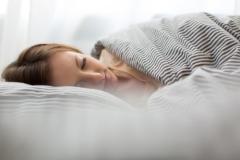 ぐっすり眠れない原因は？プロが教える寝室づくりのポイント3つ | ビューティーガールから