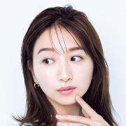 これさえあれば「すっぴん風肌」の完成！ ナチュラルに毛穴をカバーする神アイテムをご紹