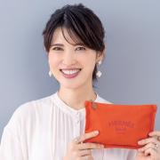 女医・友利新先生のポーチの中身大公開｜透明感と血色感をプラスするお直しポーチ |