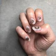 秋ネイル注目度ナンバー1♡「MOON（月）モチーフ」が神秘的でおしゃれ見え -