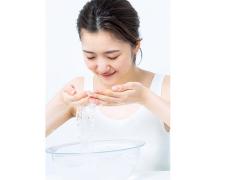 快眠＆血流アップマッサージで「ふっくらツヤ肌」を取り戻す！お疲れ肌のための4つスキン