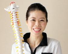 骨盤矯正ベルトを巻く手間がかからない…ガードルタイプなら簡単ケア♪産後の歪み対策に