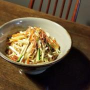ダイエットの味方♪ ヘルシー豆腐麺で！「豆腐干絲と千切り野菜のサラダ」Today’s SALA