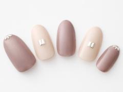 【365日ネイル】シルバー合わせがおしゃれを格上げ！　くすみカラーのツートーンネイル