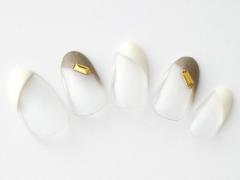 10/2【365日ネイル】秋色はアクセントに使って軽やかに・・・×ミルクホワイトのすっきり斜