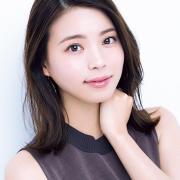元美容部員の和田さん。のすっぴん風メイクのマル秘テクニック｜肌のアラを隠す＆立体感