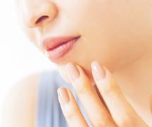 ニキビ跡をきれいに消す化粧品は？コンシーラーで簡単に消す方法や予防におすすめの洗顔