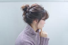 ニットコーデがもっと可愛くなる♡大人の“ゆるふわヘアアレンジ”8選 -