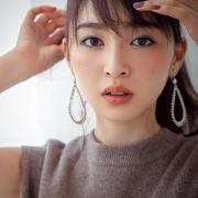 ディオールのスモーキーパステルアイシャドウで作るおしゃれ陰影アイ |