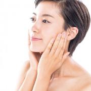 おすすめ美白化粧水8選｜プチプラ～デパコスまで価格別にまとめてご紹介 |