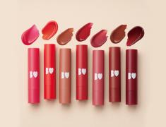 SNSでバズってます♡うるツヤ最強「冬色リップ」7本！ -