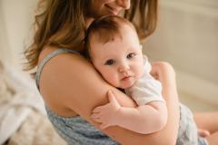 産後二の腕ダイエットは、赤ちゃんの抱き方で決まる!?|＠ビューティーガール