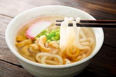 「うどんは太る」は間違いだった？【ダイエットに効果的な食べ方をチェック】|＠ビューテ
