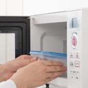 その老け顔…レンジの使い過ぎでAGEsが原因かも！？ | ビューティーガール