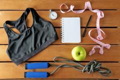 背中のぷよ肉に今すぐさよなら！プチプラでエクササイズ♪|＠ビューティーガール