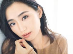 人気ママモデル柳橋 唯さん直伝！小顔テクニック｜前髪、ノーズシャドウ、オイルマッサー