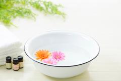 手浴、ひじ浴、足浴・・・半身浴より簡単にできる部分浴のすすめ|＠ビューティーガール