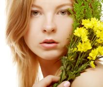 【顔太りタイプ別】ポイントは&ldquo;表情筋&rdquo;！短期間で小顔を目指す方法！|＠ビューテ