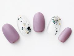 【365日ネイル】澄んだ星空のような輝きでエレガントに…上品に華やぐグレイッシュパープ