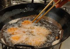 オイルカットマシンの登場でダイエット中の揚げ物も恐くない!? | ビューティーガール