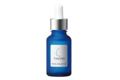 タカミスキンピールの愛用者から絶賛の声！青い角質美容液の実力とは |