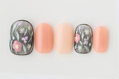 シースルーネイル｜黒やお花のシースルーネイルや、おすすめのシースルーマニキュアまと