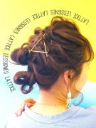 「ヘアピン上手」がこの冬のおしゃれを制す♡超簡単な“こなれヘア”6選 -