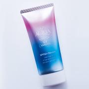 「スキンアクア トーンアップUVエッセンス」人気の秘密とは？透明感たっぷりの白肌に |