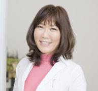 ビタミンEサプリメントで肌や髪に必要な栄養をサポート！その働きを専門家が解説 |