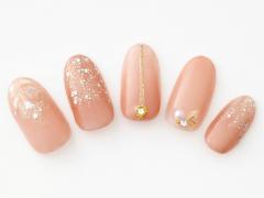 【365日ネイル】繊細なデザインで華奢なイメージを…女子力高めのオレンジベージュネイル