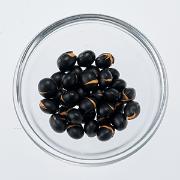 黒豆茶の美容と健康に良い効果をご紹介！体を温めてむくみ解消のホッするお茶 |