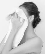 スキンケアの順番を間違えたら最初からやり直すべき？ 美容のプロのレスキューテク大公開