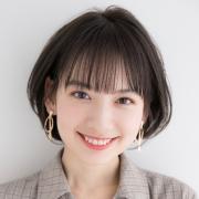 簡単スタイリングヘアでも愛らしさ満点！前髪ありの大人かわいいコンパクトボブ |
