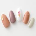 【365日ネイル】組み合わせ方でいつものカラーをクラスアップ！シックに華やぐエレガント