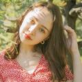 梅雨の湿気に負けないレイヤーヘア！　ニュアンスのある毛束感で洗練されたミディに |